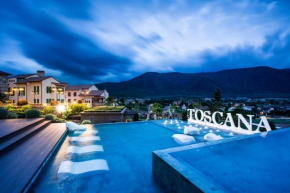 Отель Toscana Town Square Suites  Бу Фай